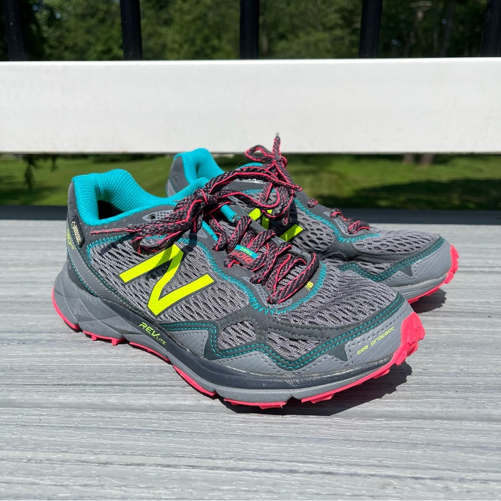 New Balance T910v2 Gore-Tex Trail Running Shoe